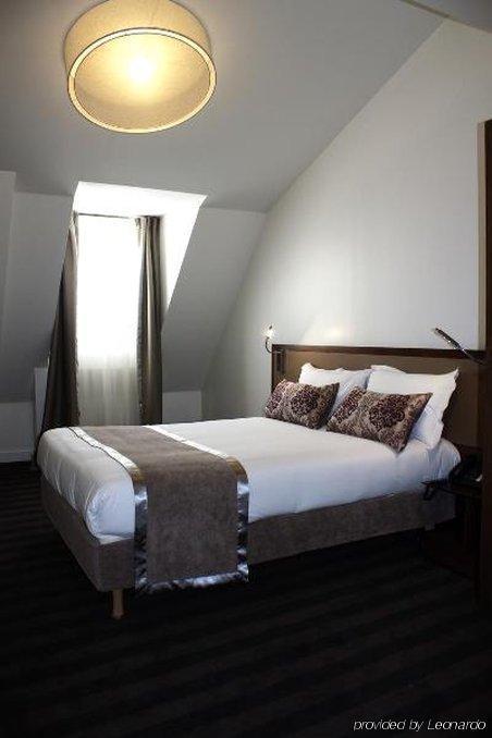 Art Hotel Batignolles Párizs Szoba fotó