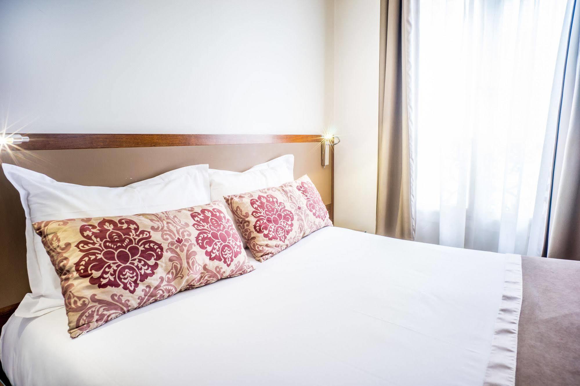 Art Hotel Batignolles Párizs Kültér fotó